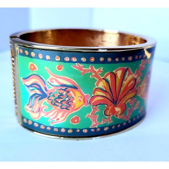 Lilly Pulitzer Hinged Cuff Bracelet Tropical Fish Shell Gold Chunky Bangle - Picture 3 of 11